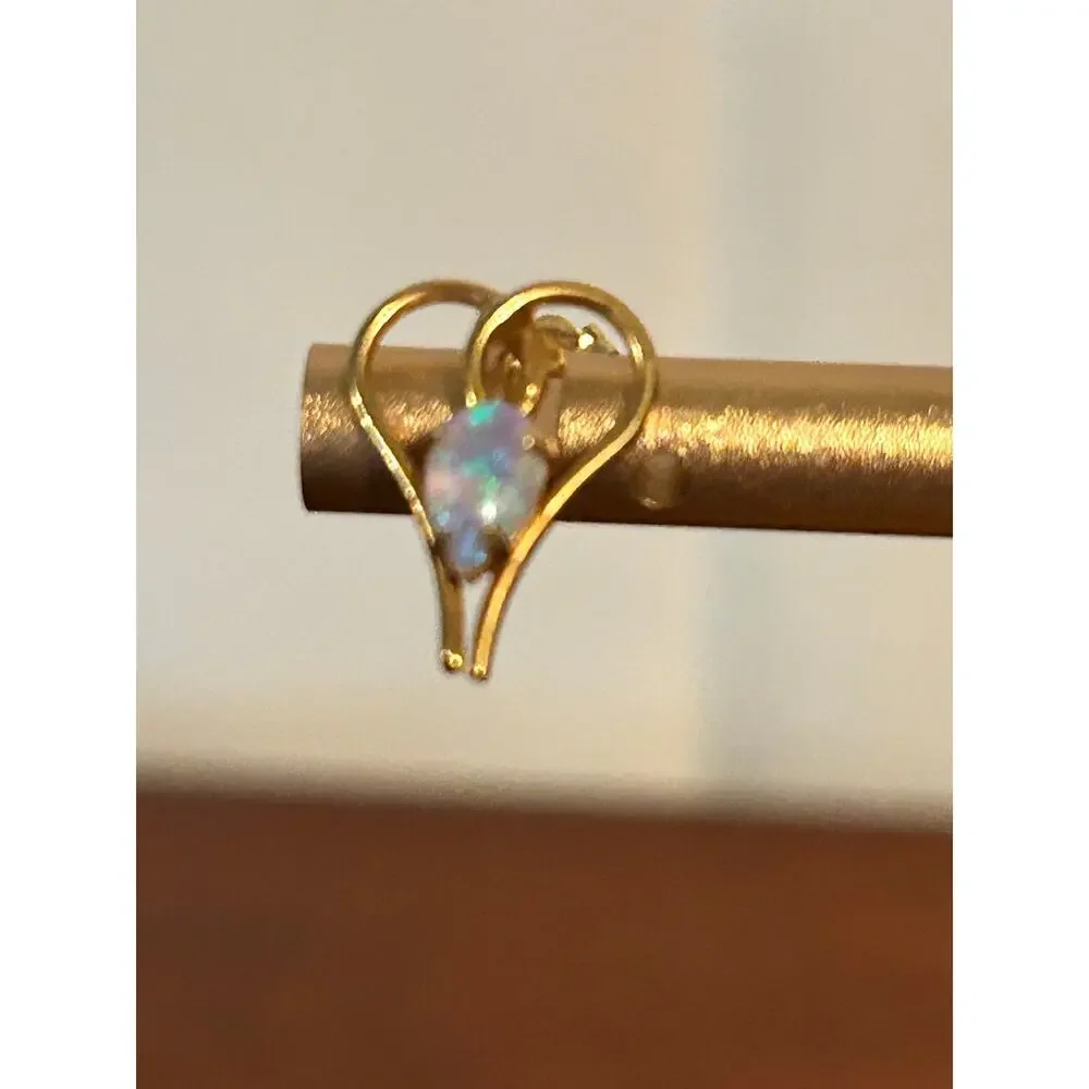 14K Yellow Gold Opal Heart Earrings Butterfly Clip Pierced Blue Green Fire Flash